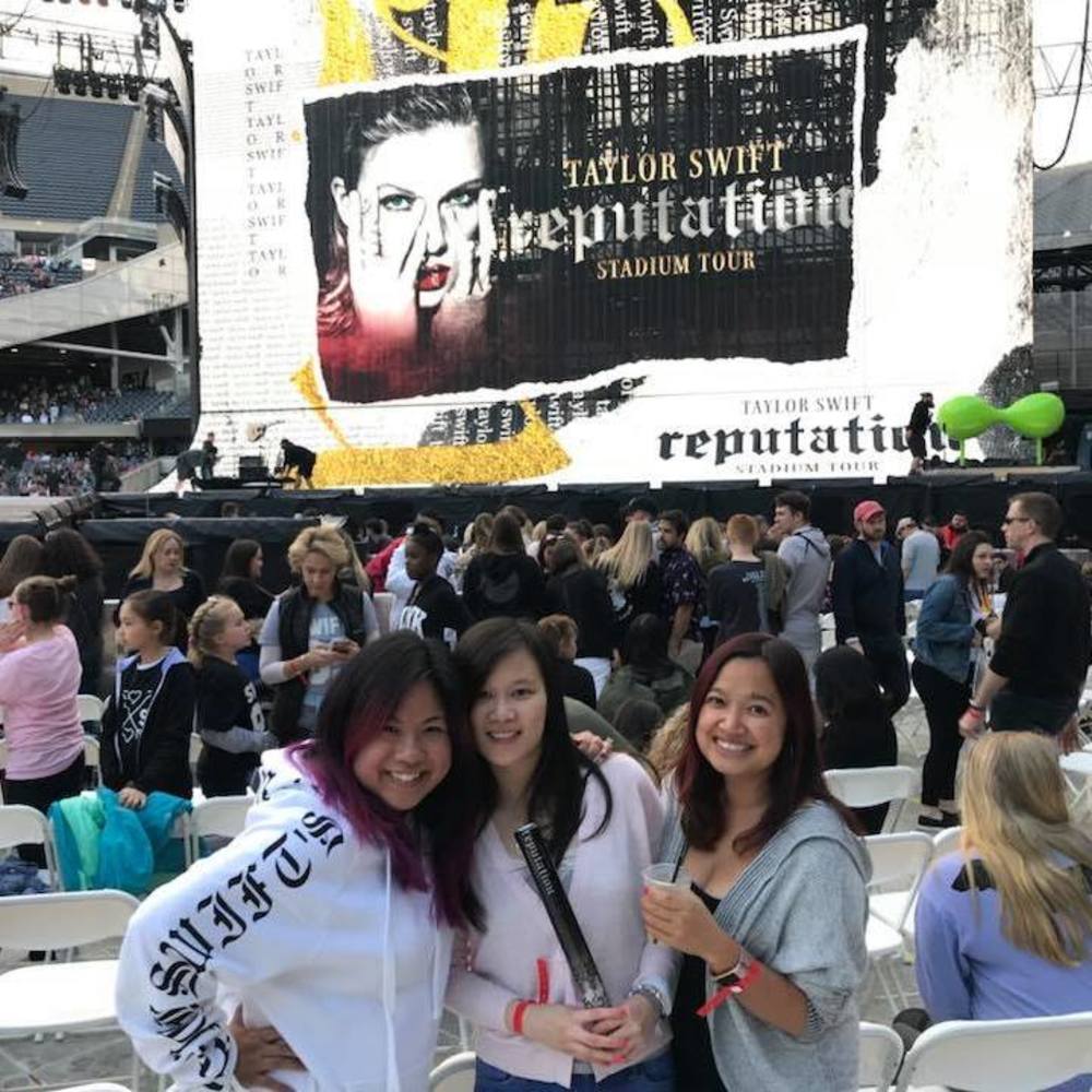 Meet your Posher, Jackie